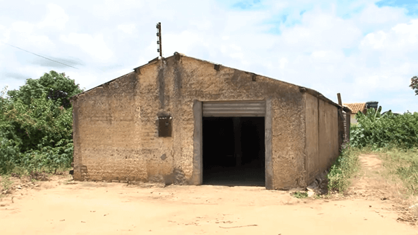 Uma das casas de farinha do povoado